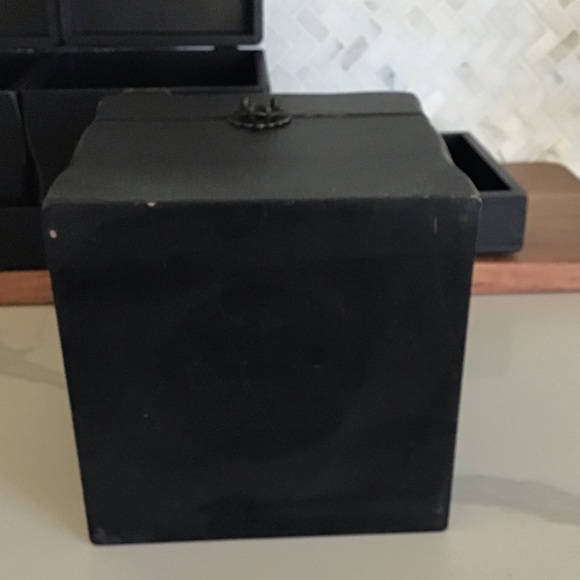 Three Distressed Boxes In Matching Tray - Picture 5 of 5